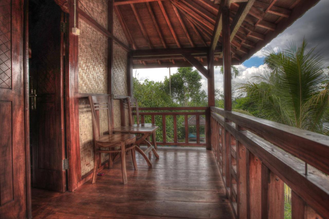 Bello Bungalow Batukliang Eksteriør billede