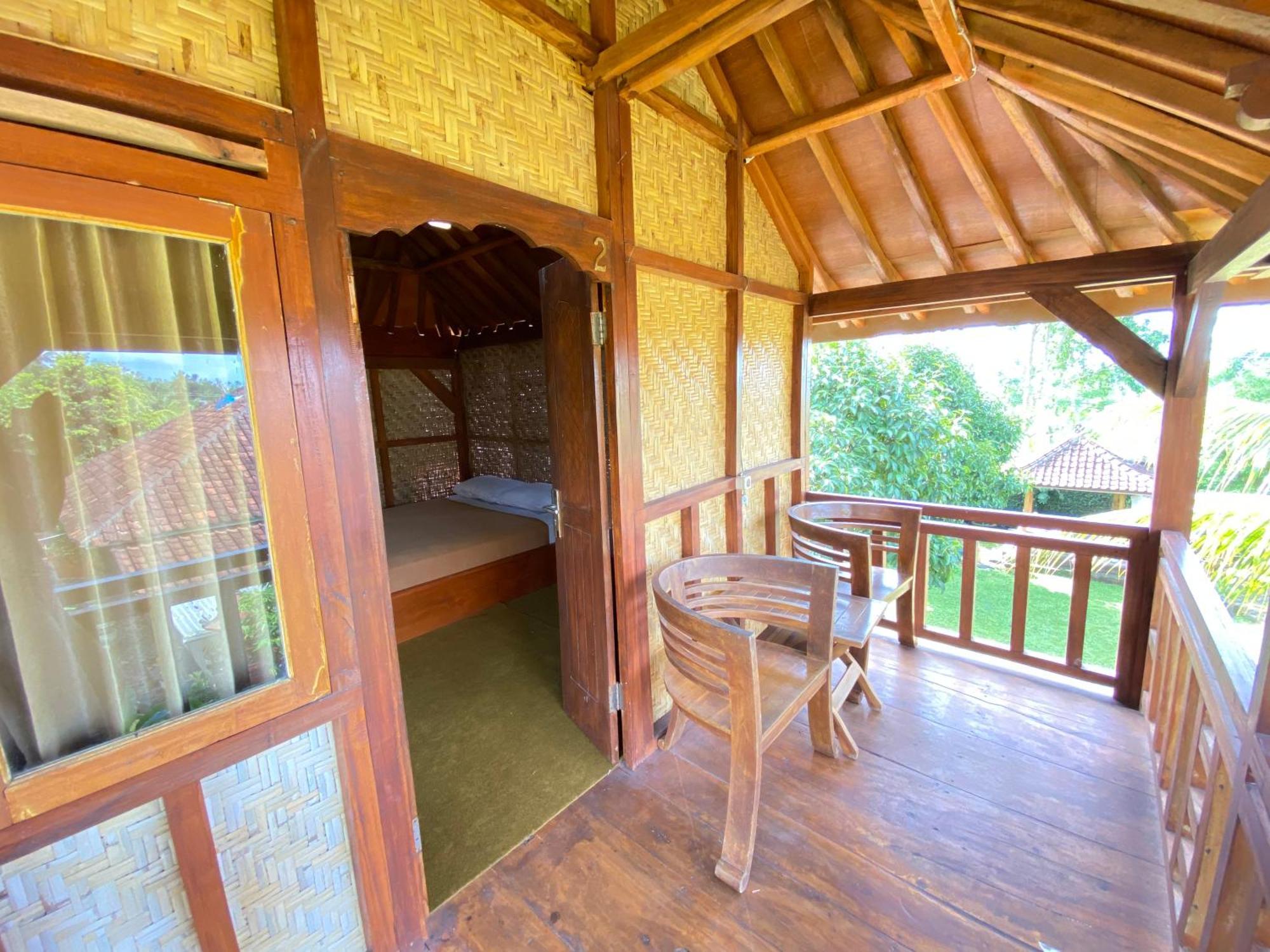 Bello Bungalow Batukliang Eksteriør billede